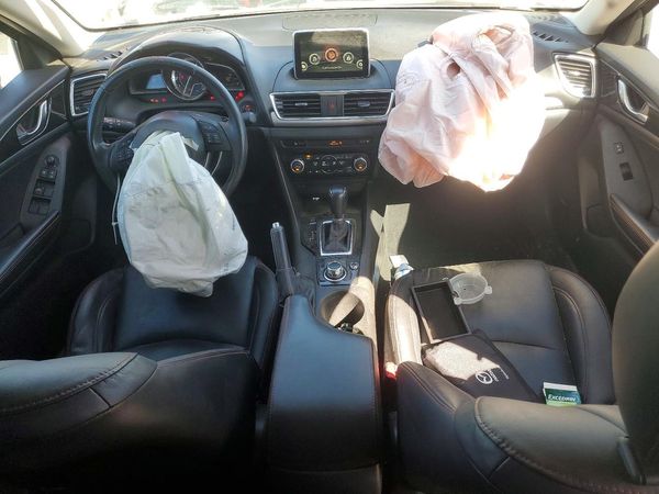 2014 MAZDA 3 Touring/GS