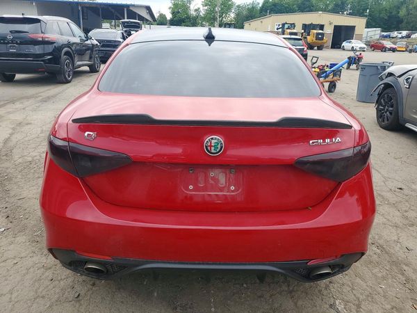 2017 ALFA ROMEO GIULIA
