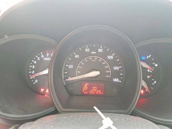 2014 KIA RIO 1.6 AT EX STD/Conv/Eco