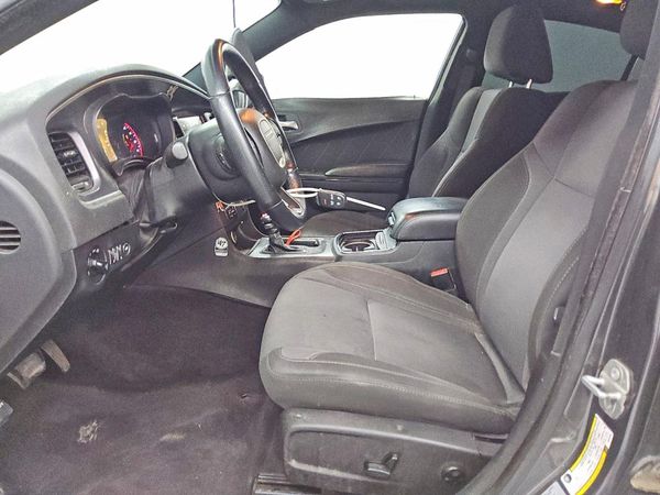 2017 DODGE CHARGER SXT