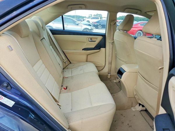 2015 TOYOTA CAMRY