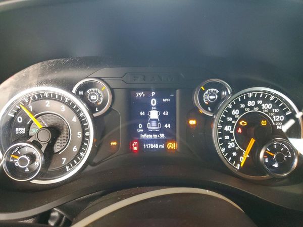 2022 RAM 1500 TRADESMAN CREW CAB 4X4