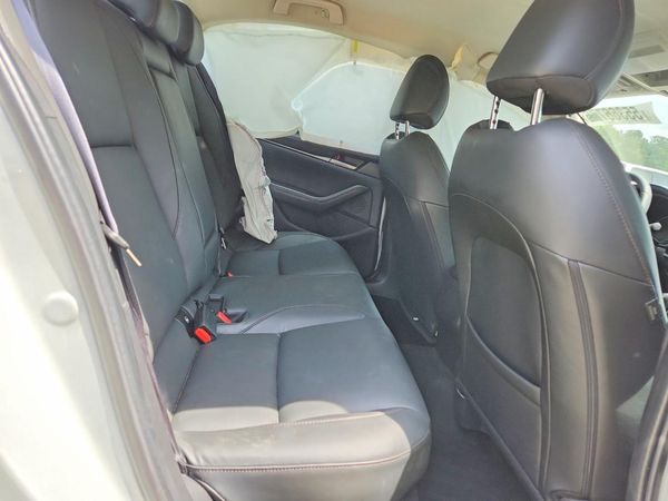 2025 MAZDA 3 Select Sport Package