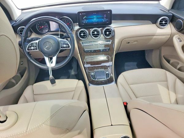 2022 MERCEDES-BENZ GLC GLC300
