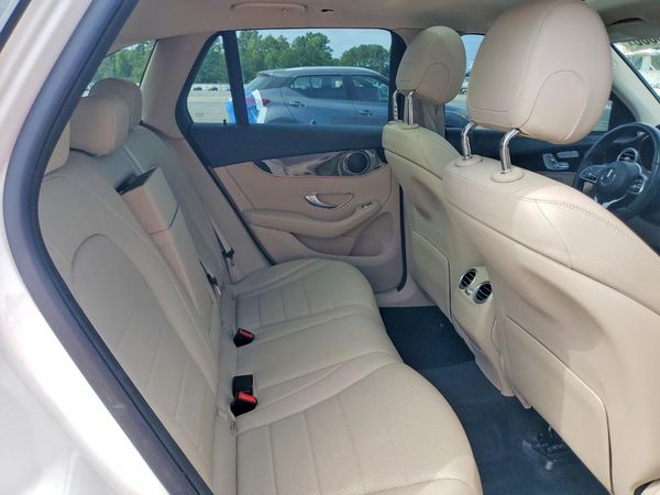 2022 MERCEDES-BENZ GLC GLC300