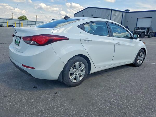 2016 HYUNDAI ELANTRA