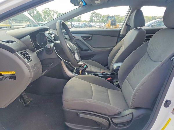 2016 HYUNDAI ELANTRA