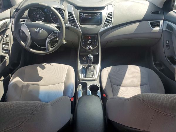 2016 HYUNDAI ELANTRA
