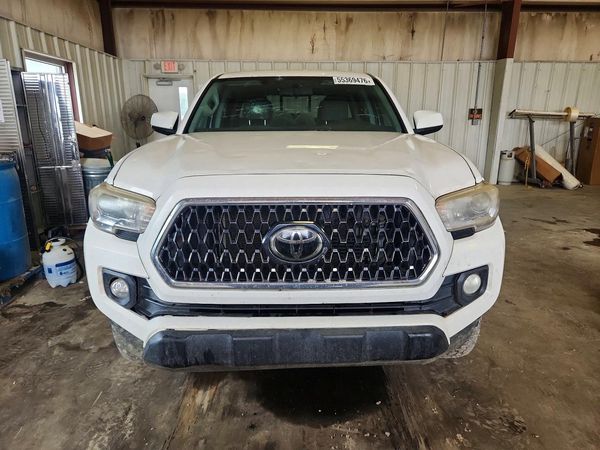 2016 TOYOTA TACOMA