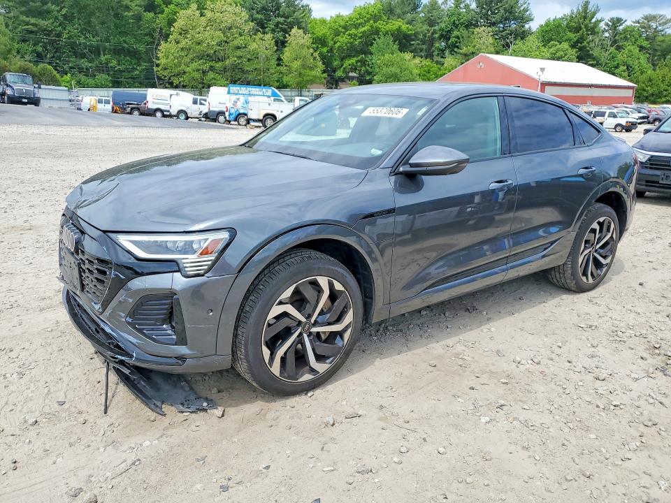 2024 AUDI Q8 E-TRON quattro Preminum Plus