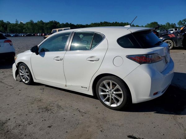 2013 LEXUS CT 200h