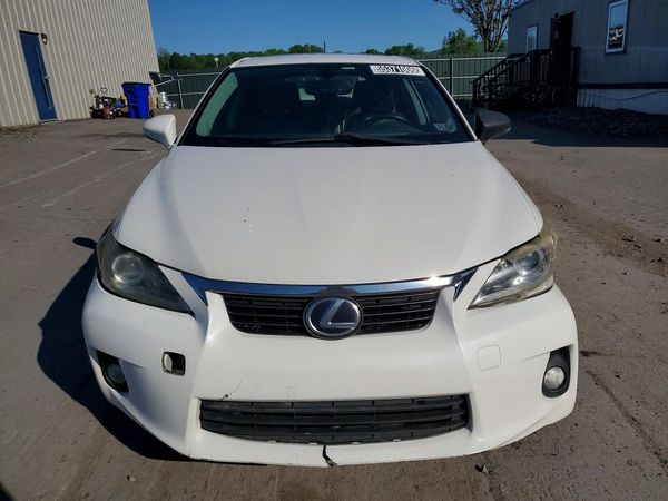 2013 LEXUS CT 200h