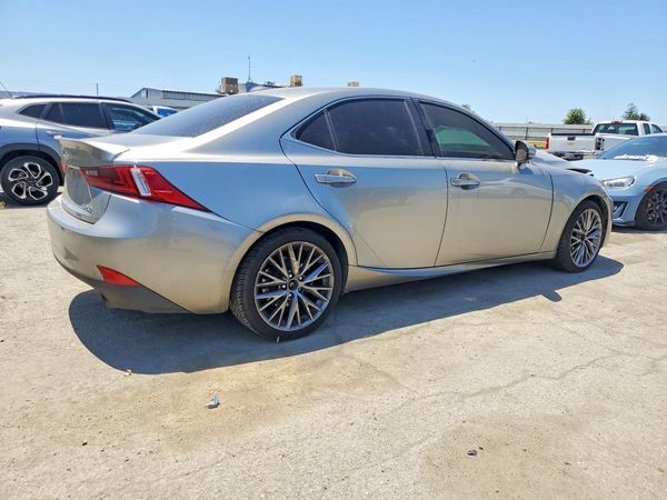 2015 LEXUS IS