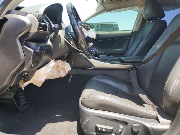 2015 LEXUS IS