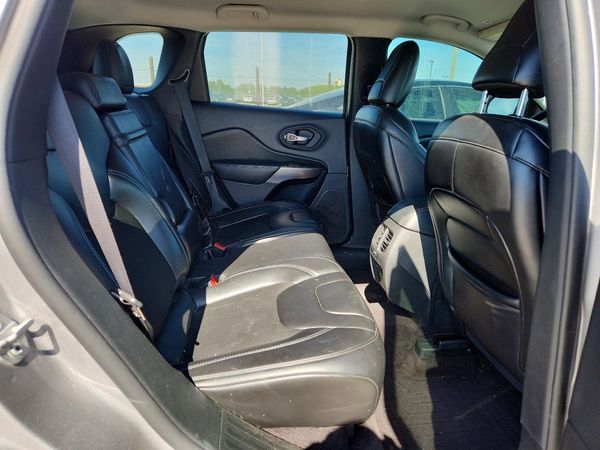 2019 JEEP CHEROKEE LATITUDE PLUS FWD