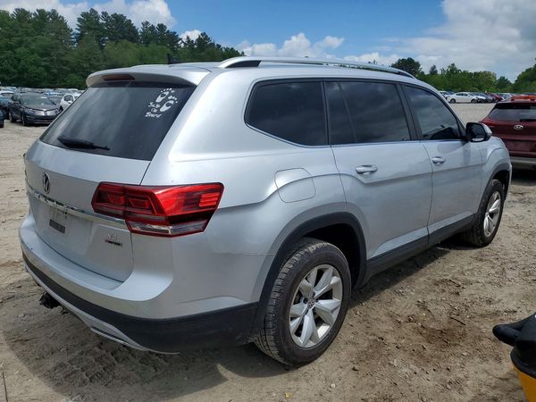 2018 VOLKSWAGEN ATLAS 4Motion SE