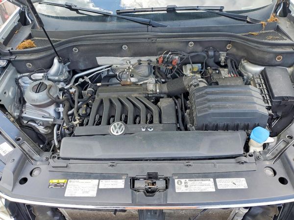 2018 VOLKSWAGEN ATLAS 4Motion SE