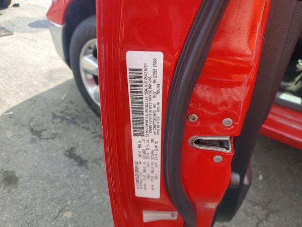 2014 RAM 1500 SLT