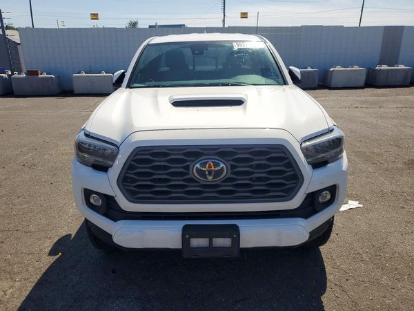2021 TOYOTA TACOMA SR5