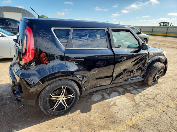 2016 KIA SOUL Exclaim