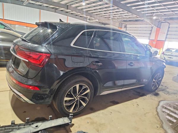 2021 AUDI Q5 quattro Progressiv