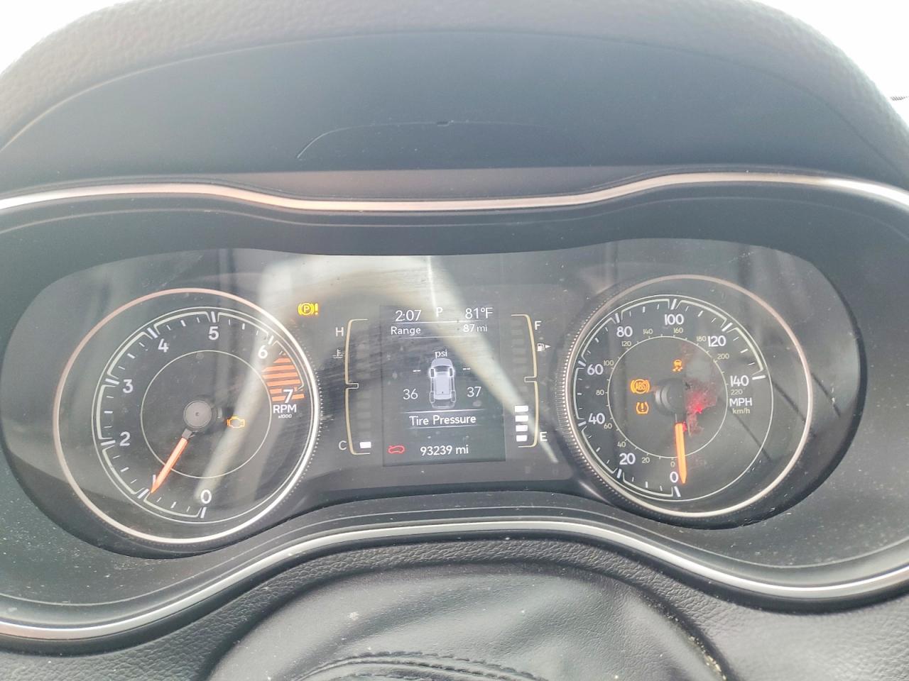 2019 JEEP CHEROKEE LATITUDE PLUS 4X4