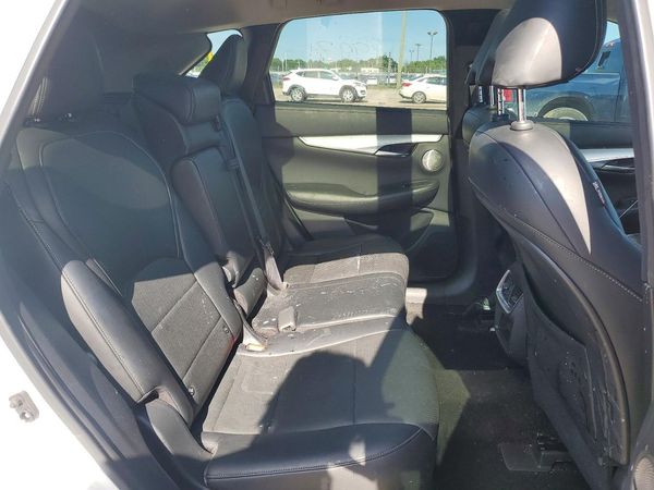 2022 INFINITI QX50 Essential