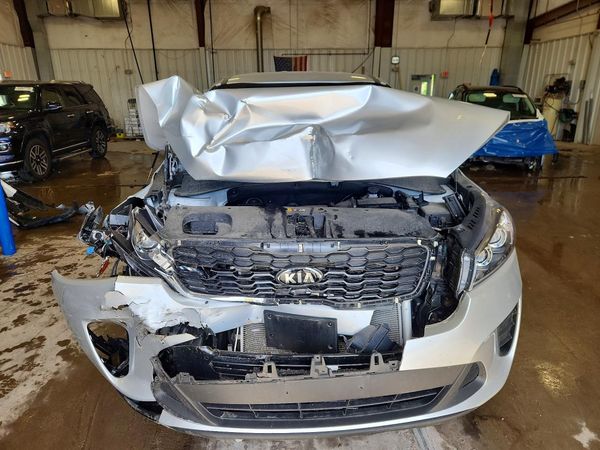 2019 KIA SORENTO L, LX, S