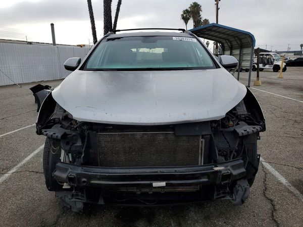 2018 HYUNDAI SANTA FE SE Base