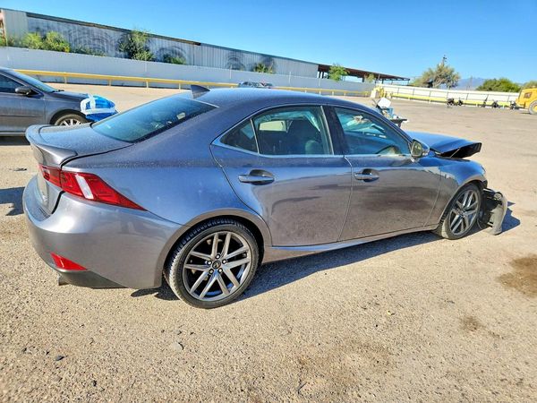 2016 LEXUS IS