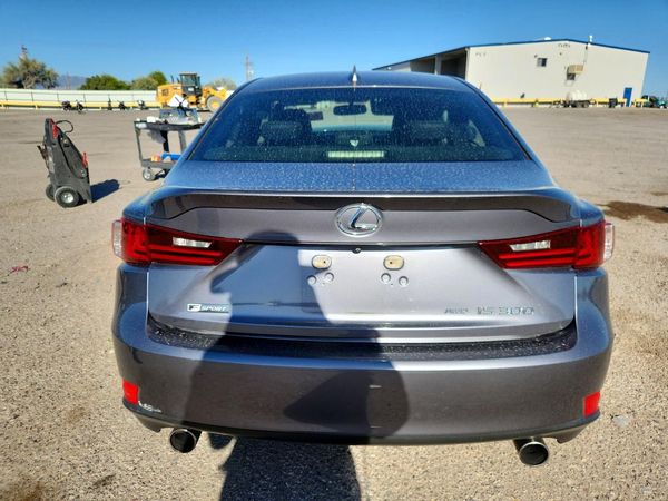 2016 LEXUS IS