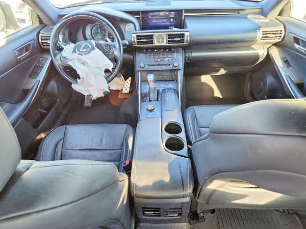 2016 LEXUS IS