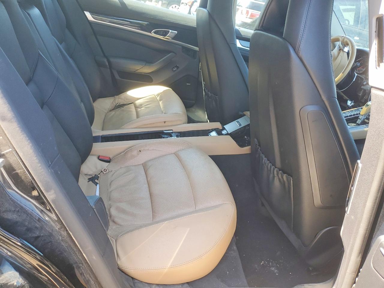 2014 PORSCHE PANAMERA Base (2WD), 4 (4WD)