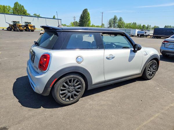 2014 MINI COOPER