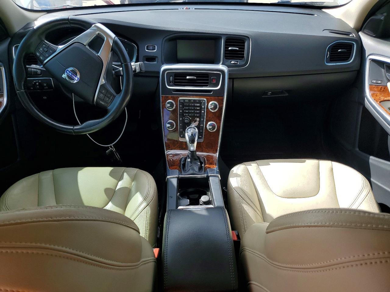 2018 VOLVO S60 Dynamic