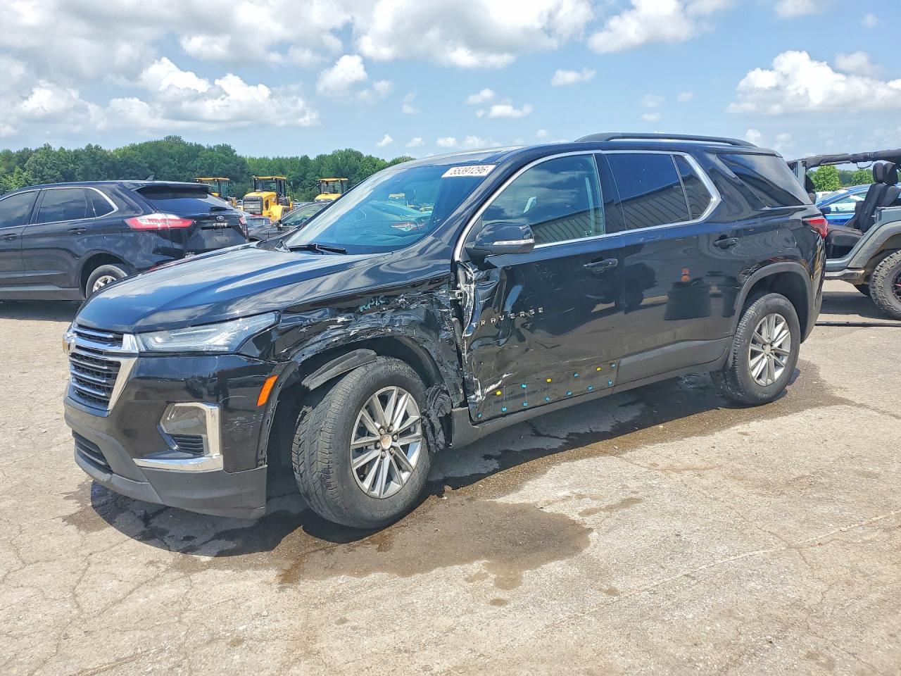 2023 CHEVROLET TRAVERSE LT