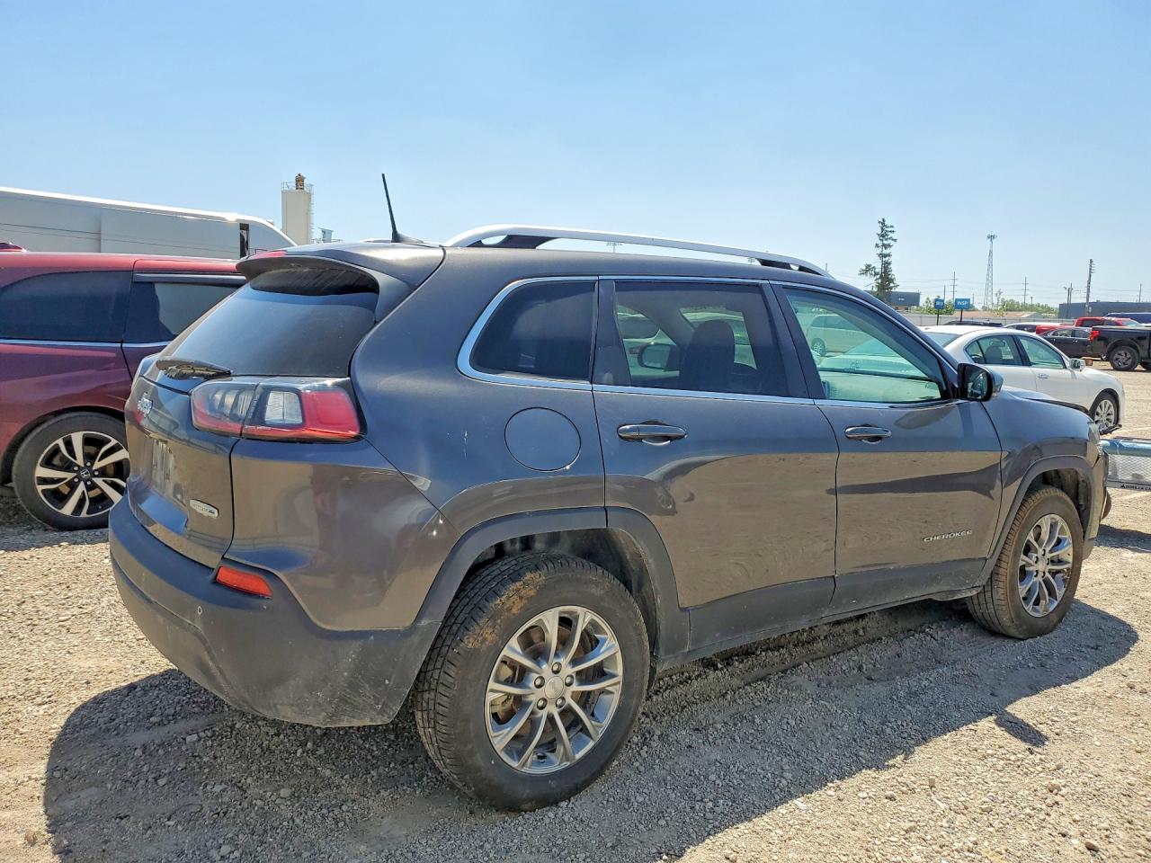 2020 JEEP CHEROKEE LATITUDE PLUS 4X4