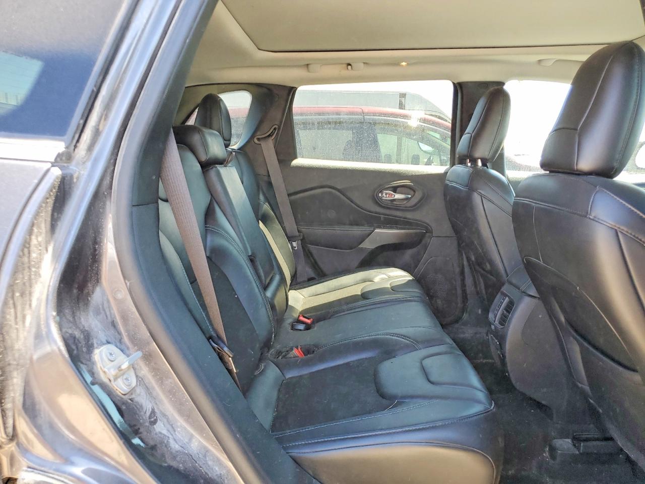 2020 JEEP CHEROKEE LATITUDE PLUS 4X4