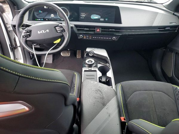 2023 KIA EV6 GT