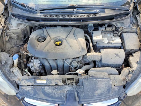 2013 HYUNDAI ELANTRA