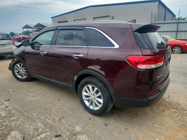2017 KIA SORENTO L, LX