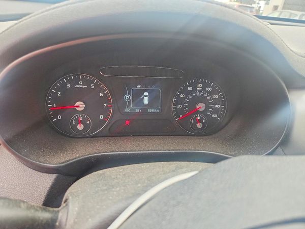 2017 KIA SORENTO L, LX