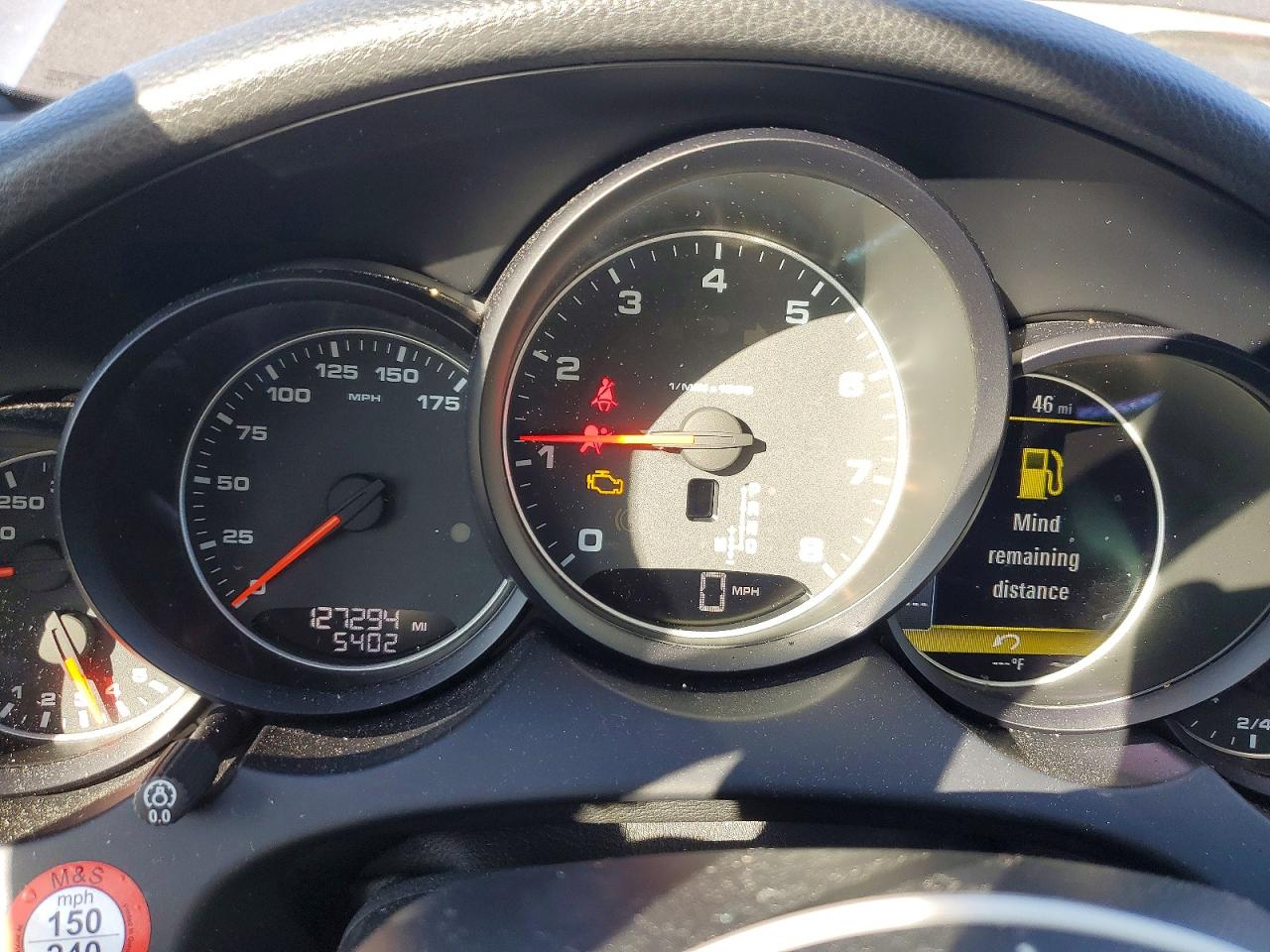 2016 PORSCHE CAYENNE