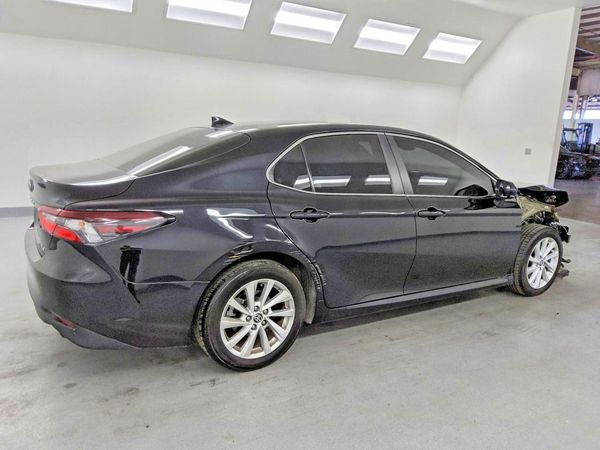 2022 TOYOTA CAMRY