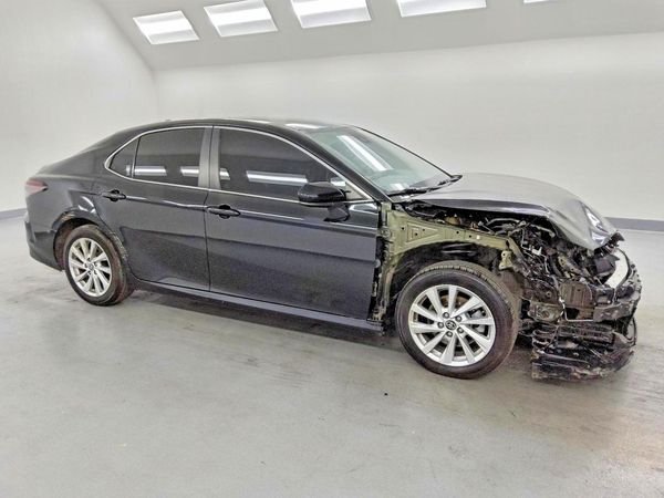 2022 TOYOTA CAMRY