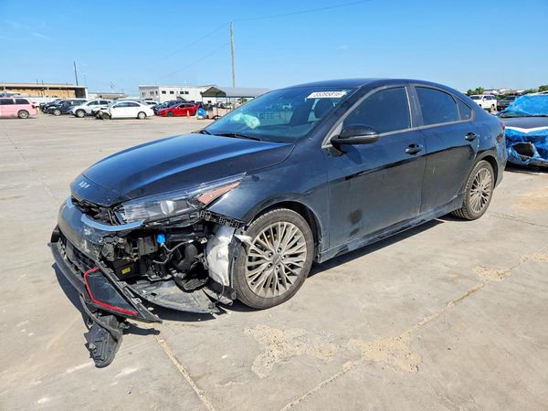 2024 KIA FORTE GT Line