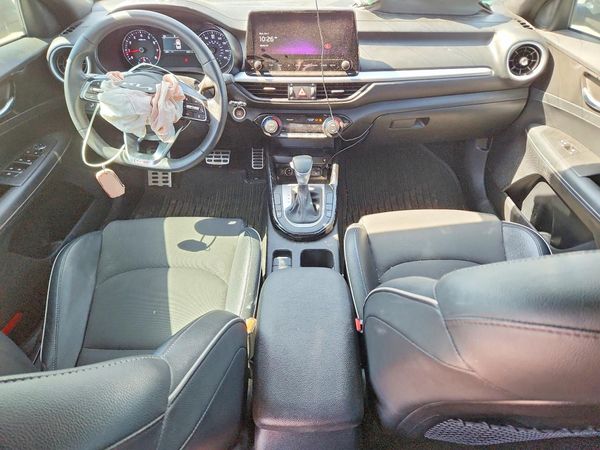 2024 KIA FORTE GT Line