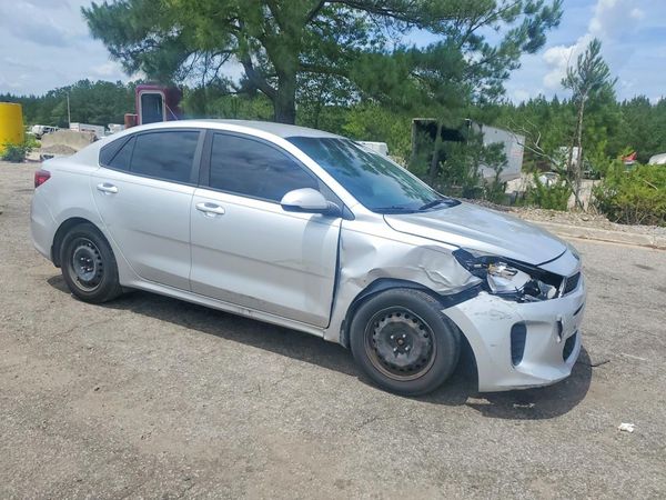 2018 KIA RIO