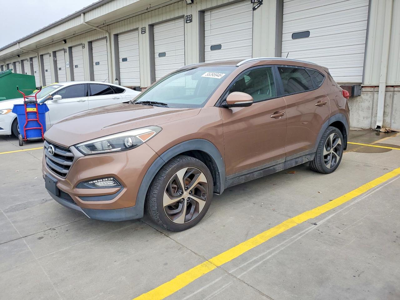 2016 HYUNDAI TUCSON