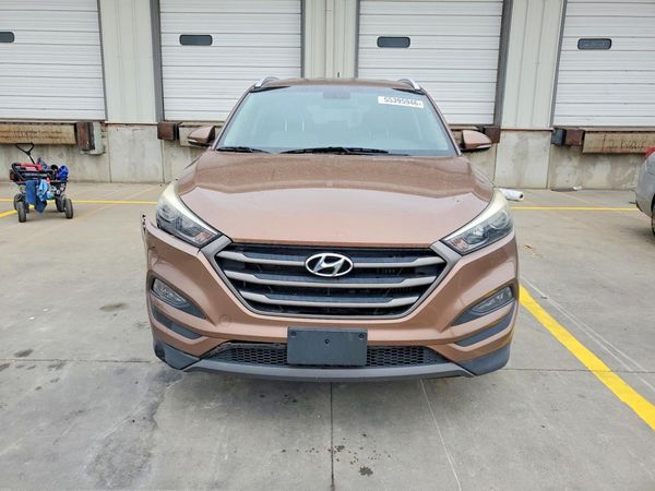 2016 HYUNDAI TUCSON